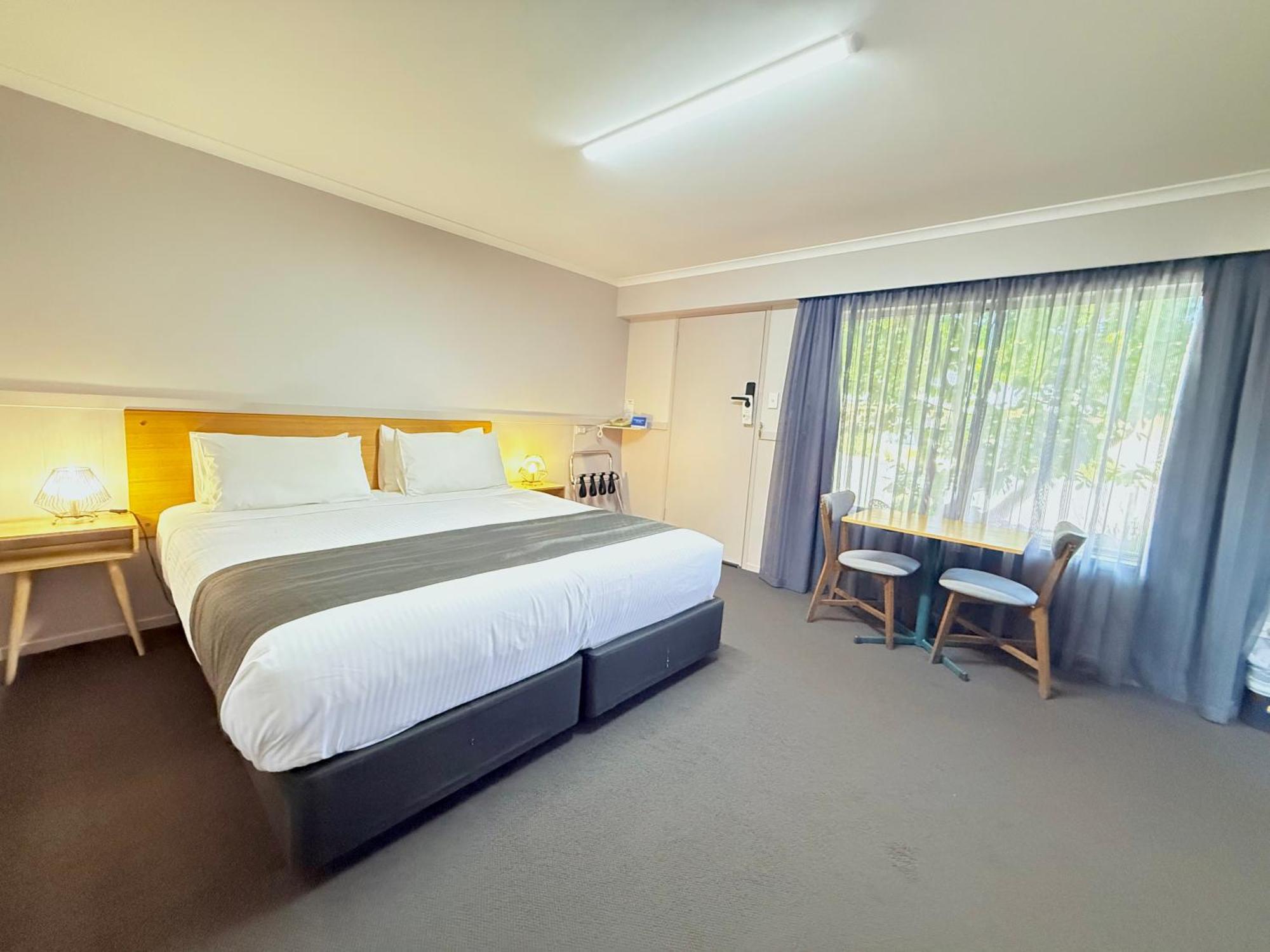 เบสต์ เวสเทิร์น เบอร์นี Motel Somerset ภายนอก รูปภาพ